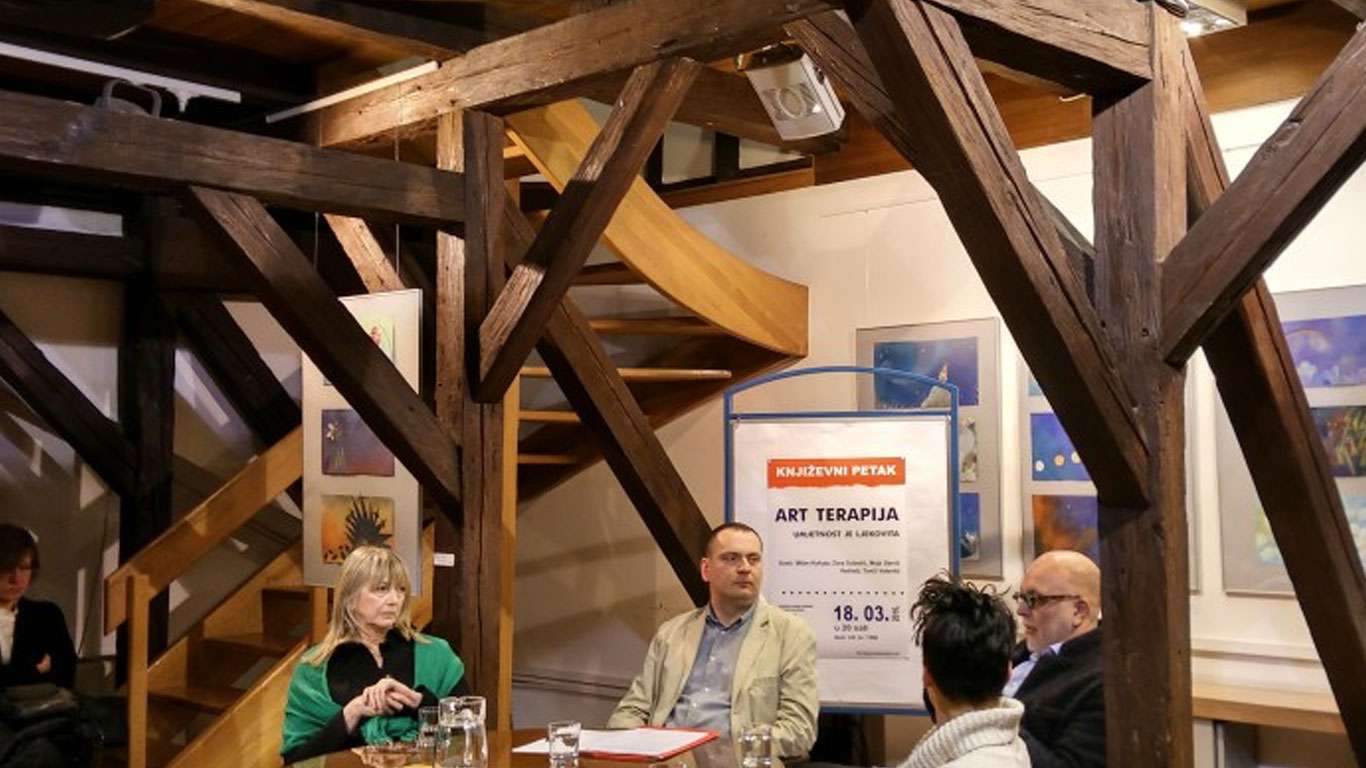 Književni petak posvećen umjetnosti i terapiji